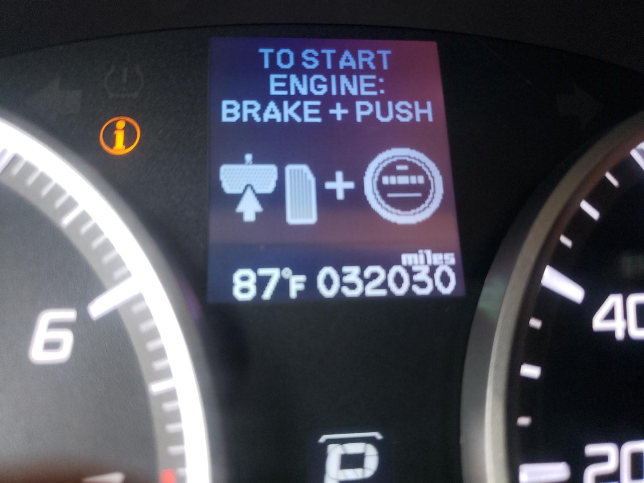 Photo 8 from auction – 2018 ACURA ILX BASE W with VIN 19UDE2F39JA007610