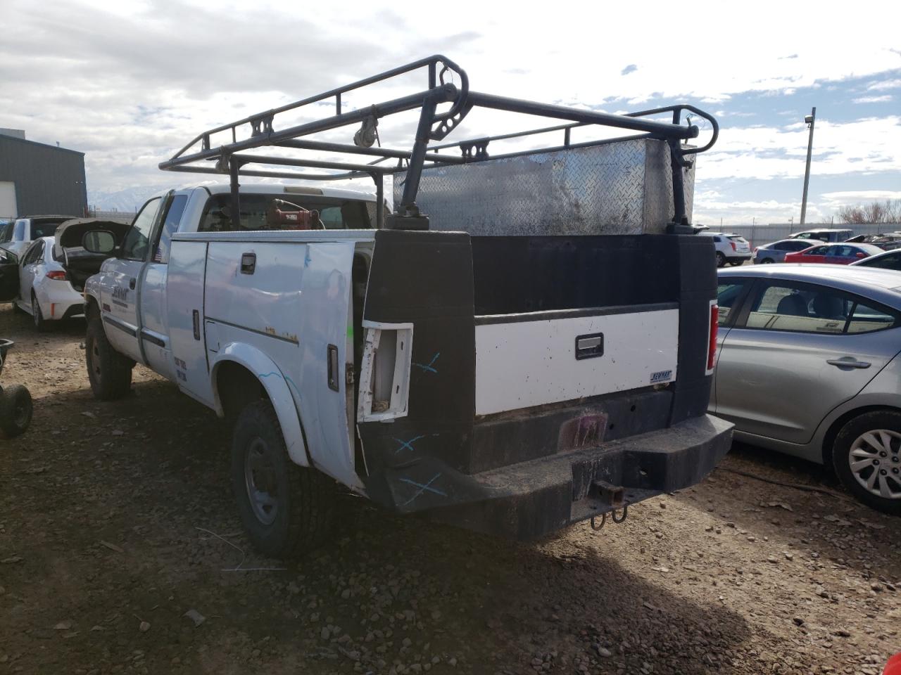 Photo 3 from auction – 1999 DODGE RAM 2500 with VIN 1B7KF2367XJ504858