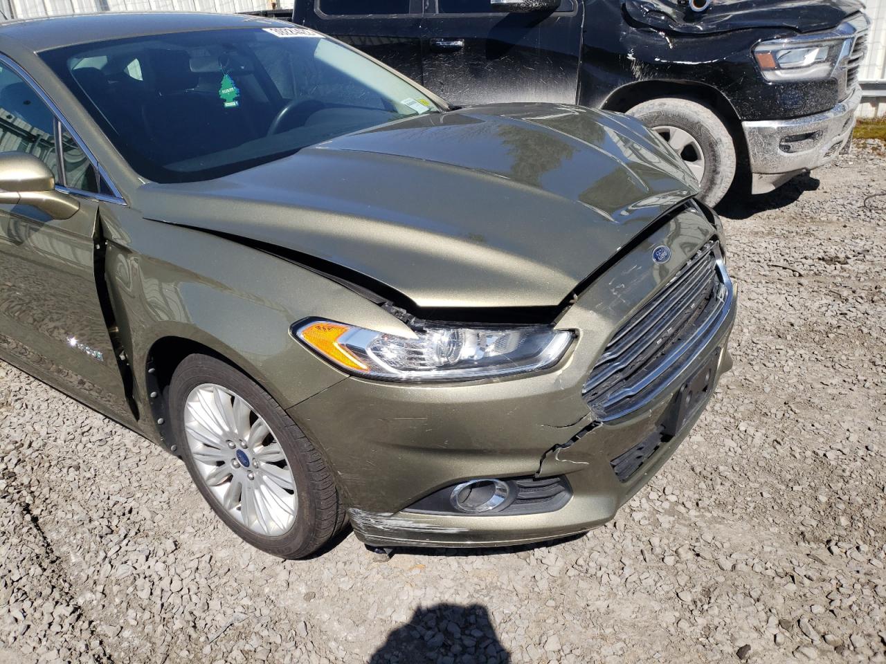 Photo 9 from auction – 2013 FORD FUSION SE with VIN 3FA6P0LU9DR152469