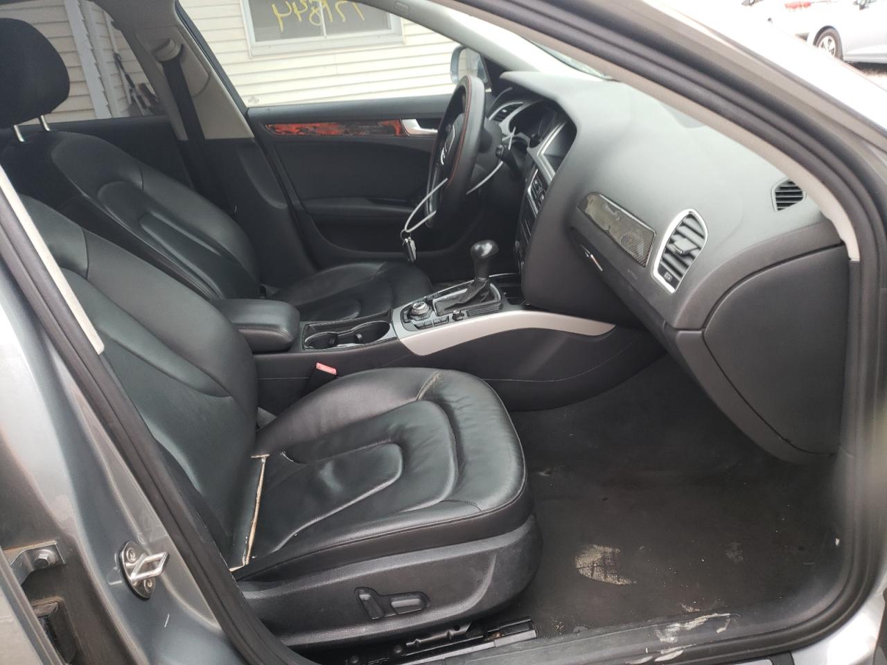Photo 5 from auction – 2011 AUDI A4 PREMIUM with VIN WAUFFAFL8BN034674
