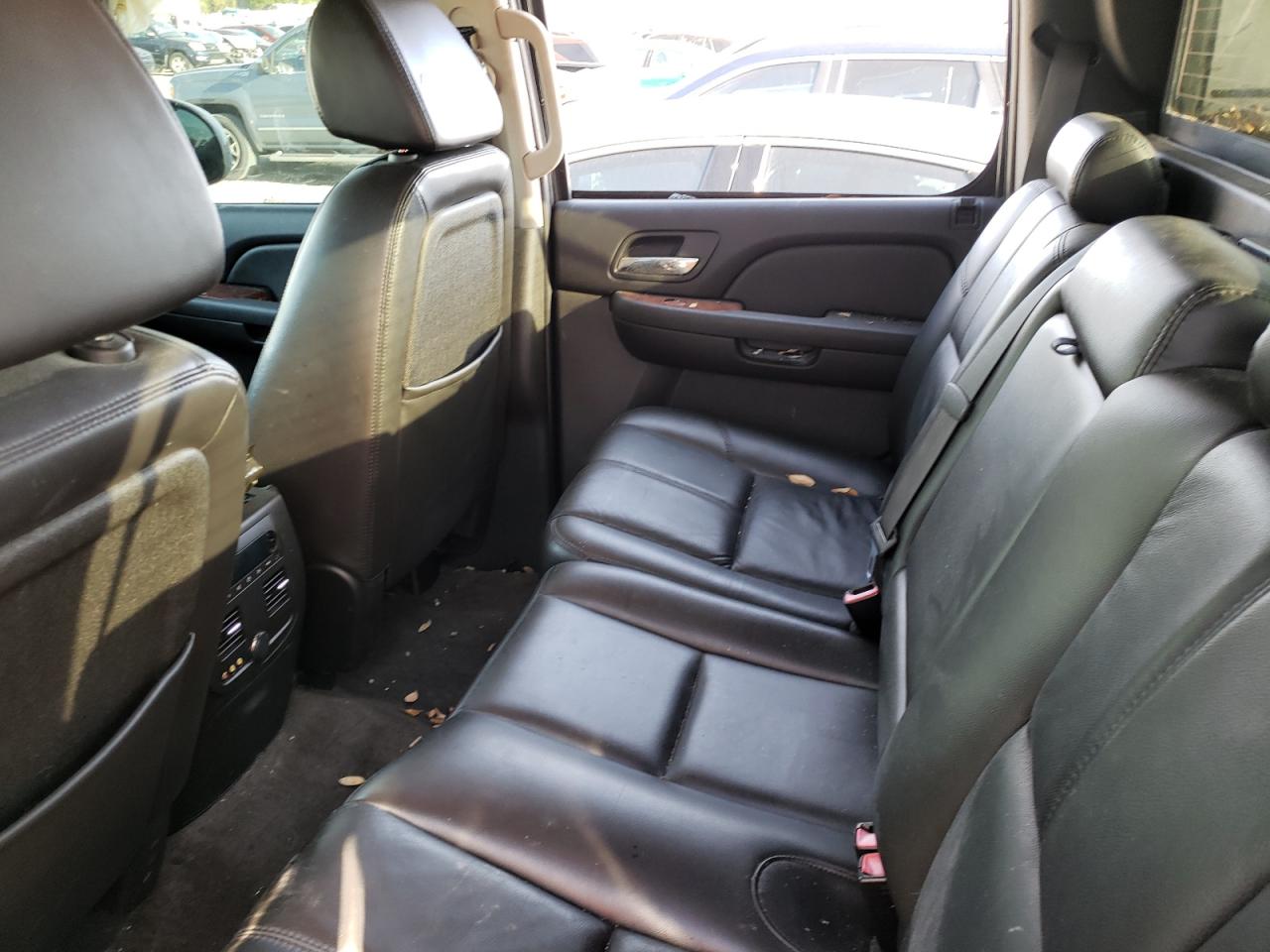 Photo 6 from auction – 2008 CHEVROLET AVALANCHE with VIN 3GNFK12378G253137