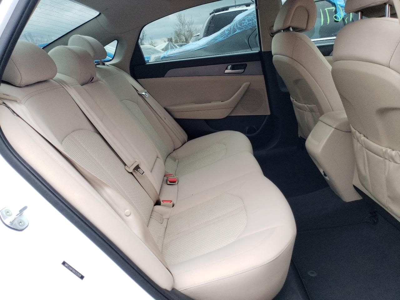 Photo 6 from auction – 2016 HYUNDAI SONATA SE with VIN 5NPE24AF0GH312939