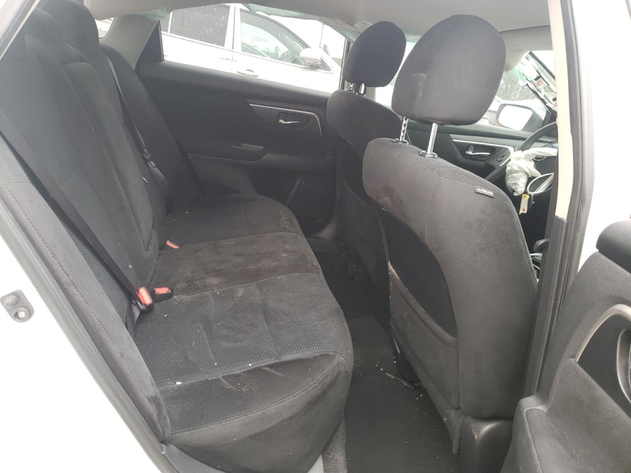 Photo 6 from auction – 2015 NISSAN ALTIMA with VIN 1N4AL3AP3FN368909
