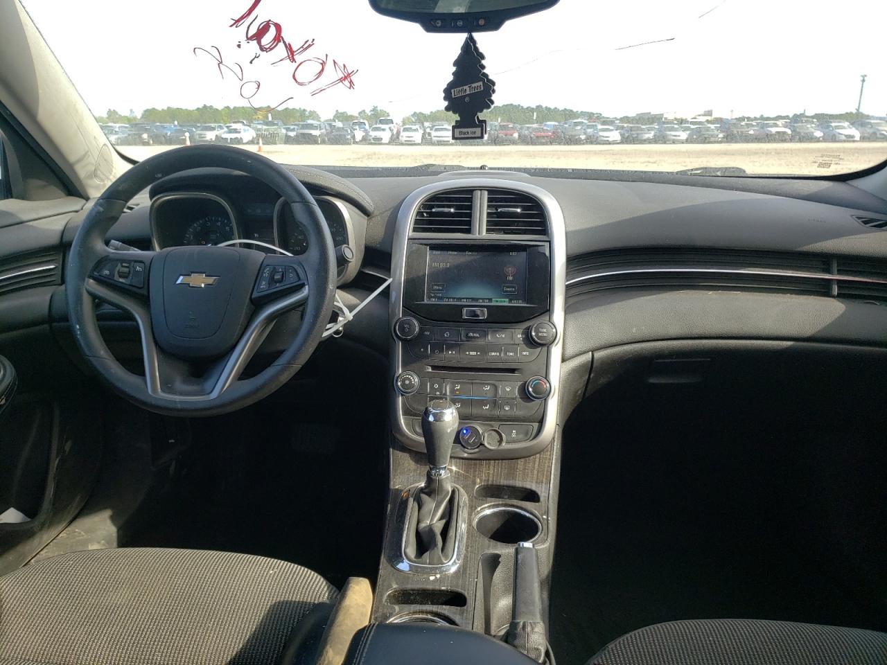 Photo 9 from auction – 2015 CHEVROLET MALIBU 1LT with VIN 1G11C5SL7FF271488