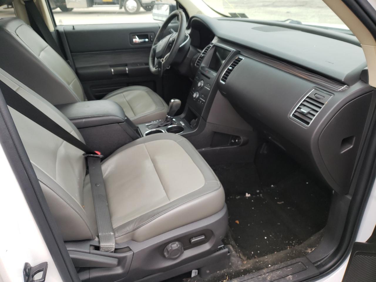 Photo 5 from auction – 2019 FORD FLEX SEL with VIN 2FMHK6C87KBA00303