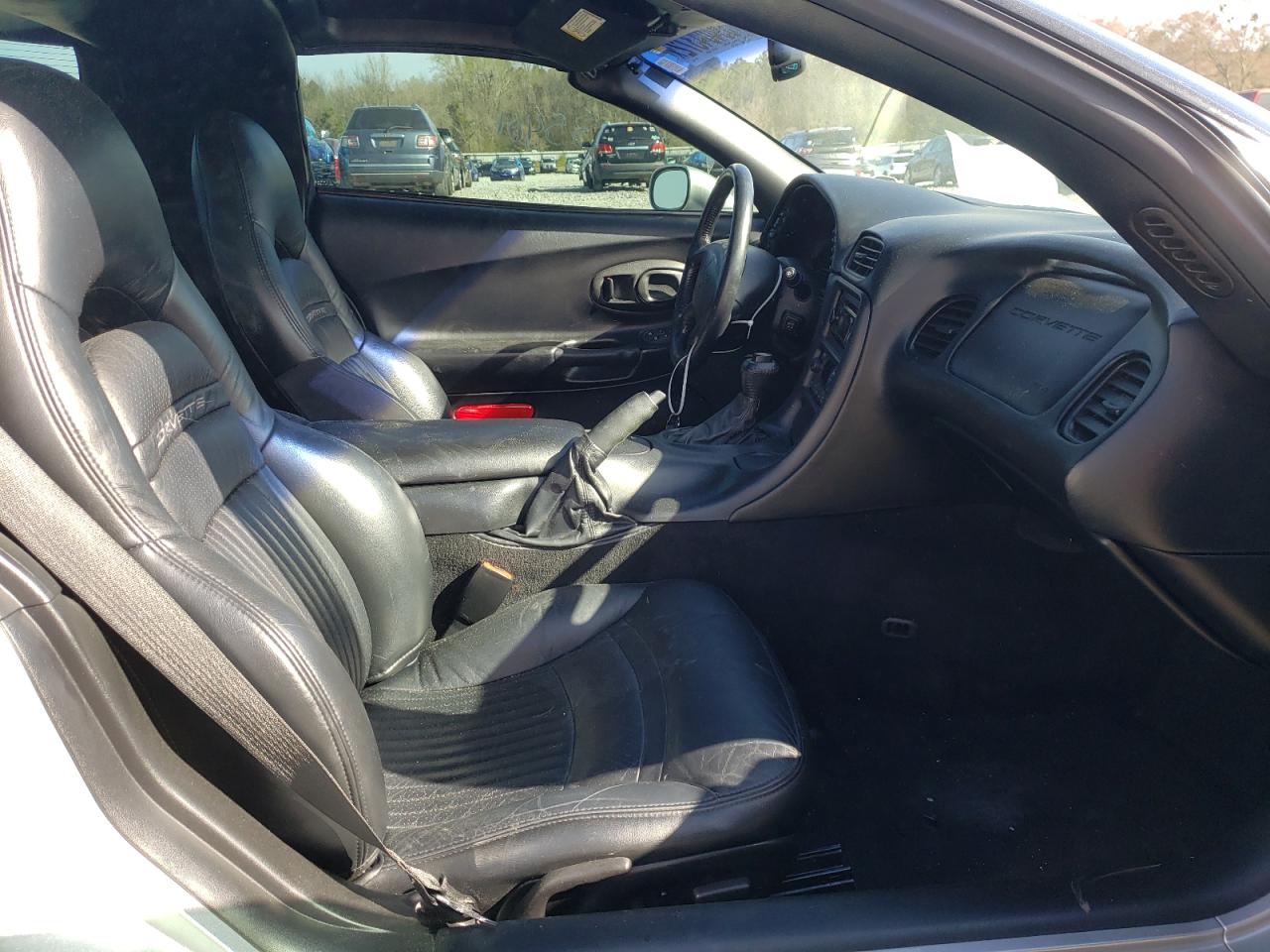 Photo 5 from auction – 2001 CHEVROLET CORVETTE with VIN 1G1YY22G915117302