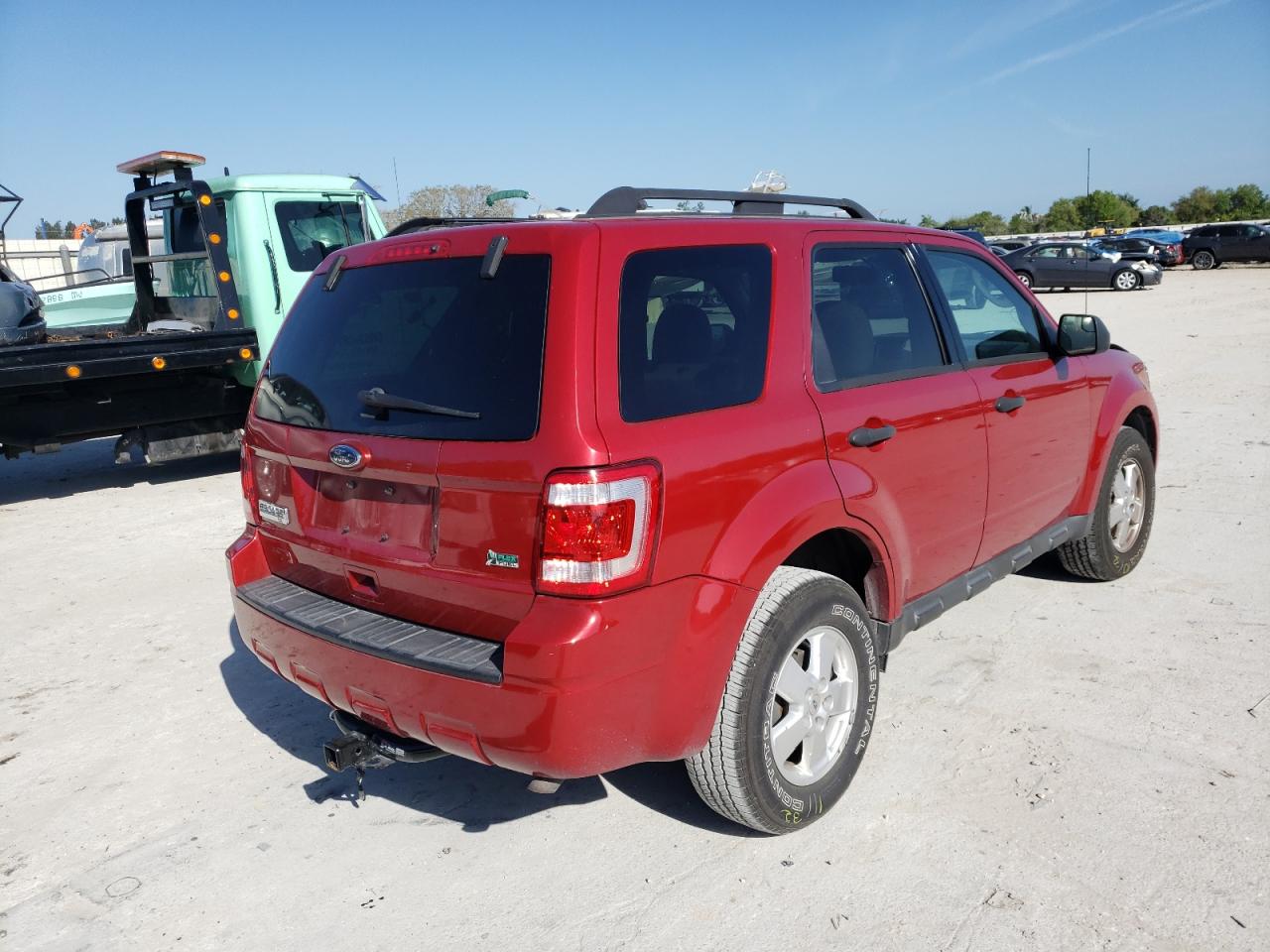 Photo 4 from auction – 2010 FORD ESCAPE XLT with VIN 1FMCU9DGXAKD23678