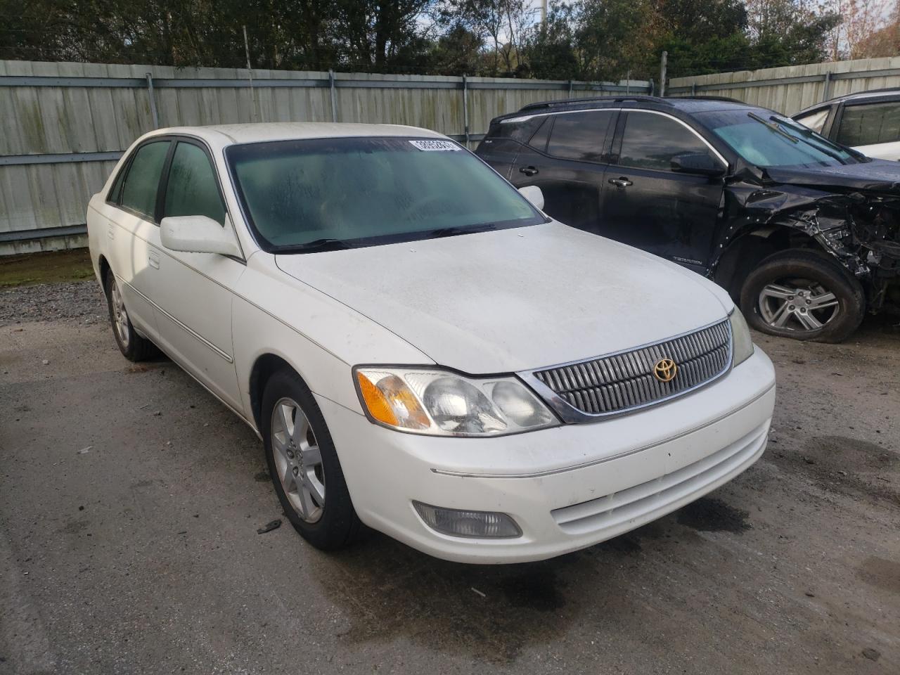 Photo 1 from auction – 2000 TOYOTA AVALON XL with VIN 4T1BF28B6YU057134