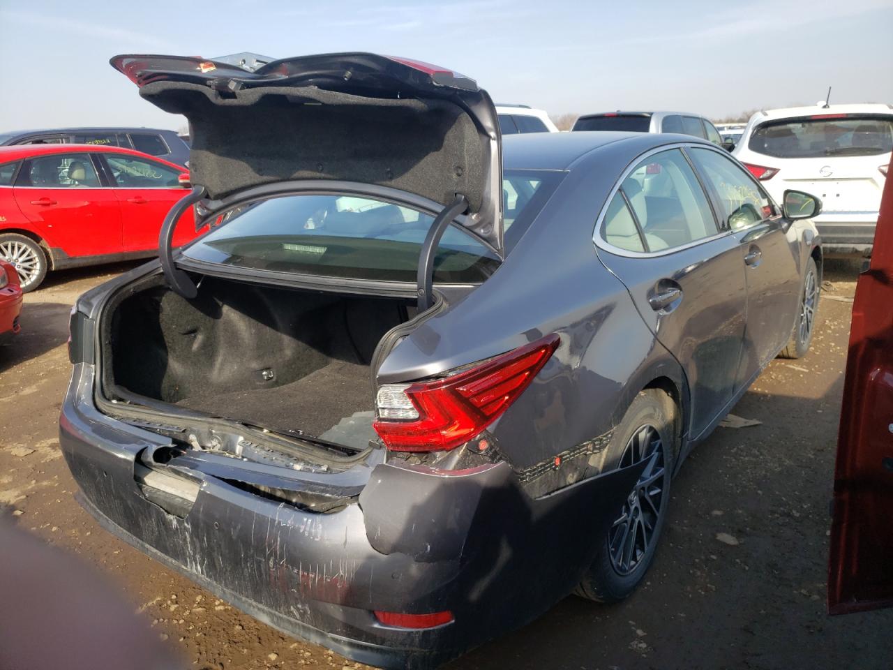 Photo 4 from auction – 2017 LEXUS ES 350 with VIN 58ABK1GG1HU065055