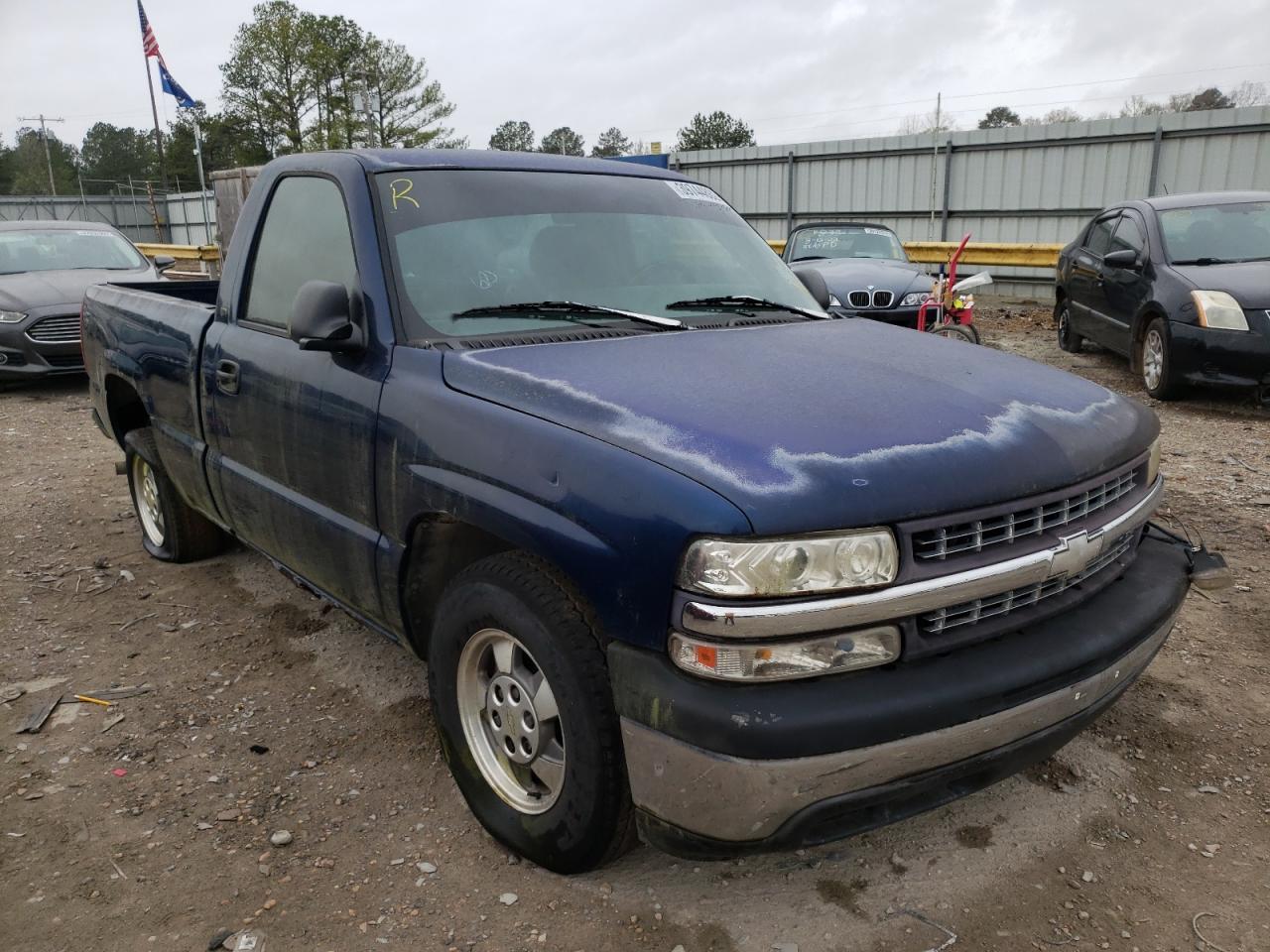 CHEVROLET SILVERADO 1999 with VIN 1GCEC14W8XZ134584 - Photo from auction