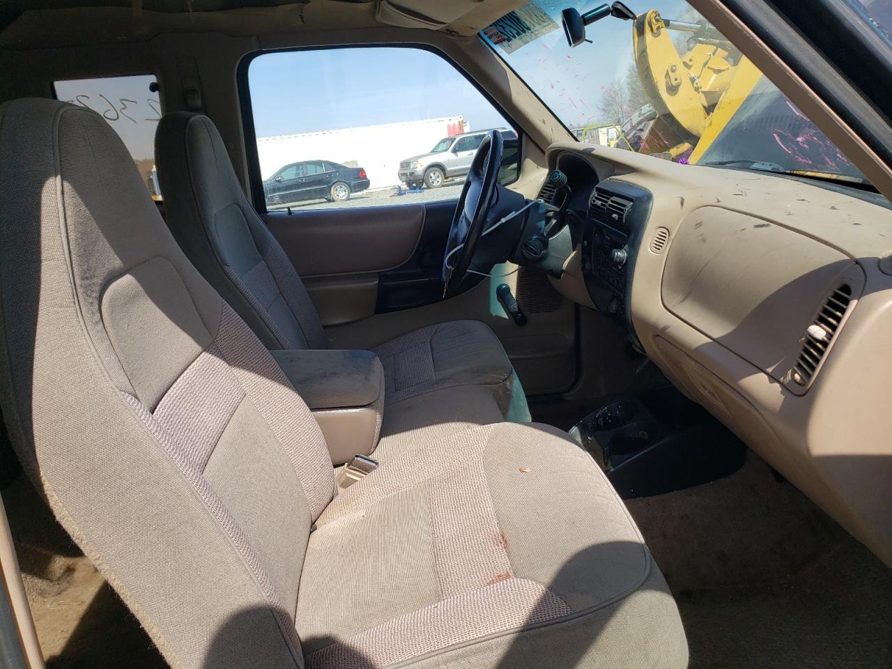 Photo 5 from auction – 1997 MAZDA B4000 CAB with VIN 4F4CR16X3VTM30695