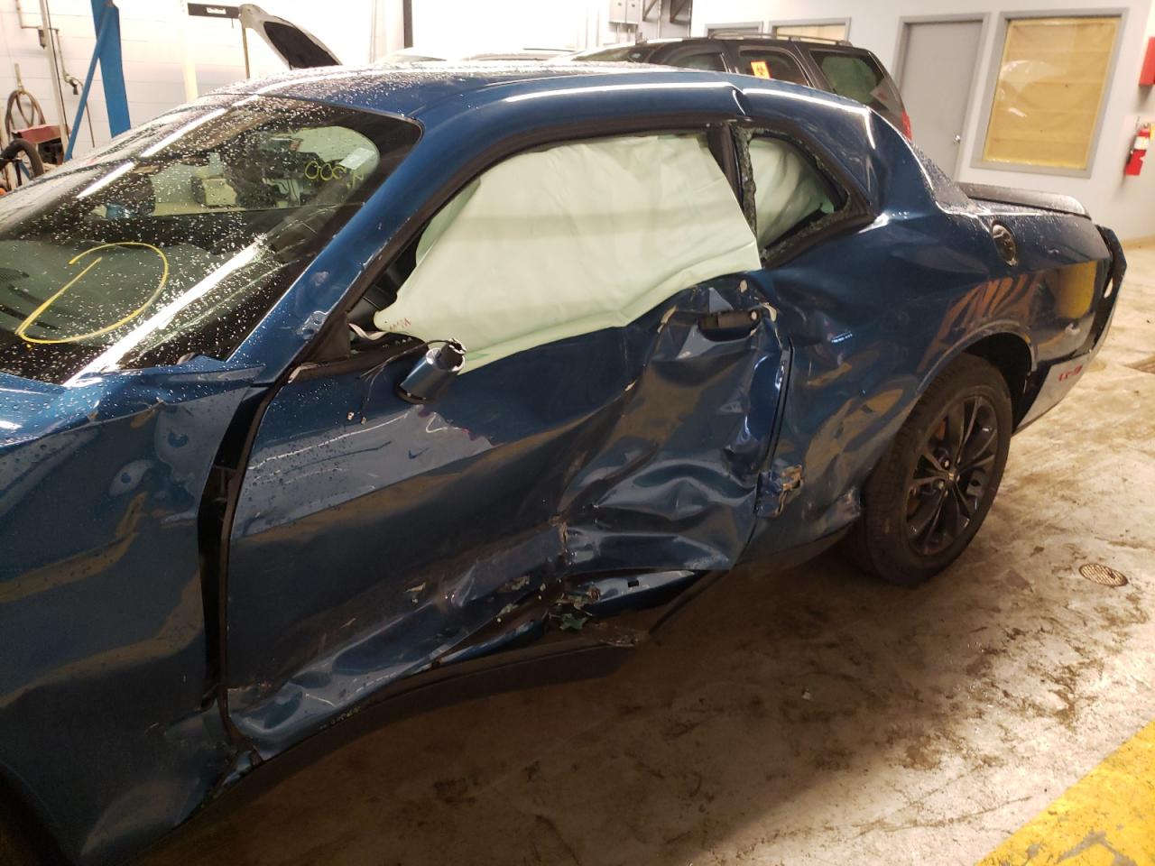 Photo 9 from auction – 2021 DODGE CHALLENGER with VIN 2C3CDZGG9MH605195