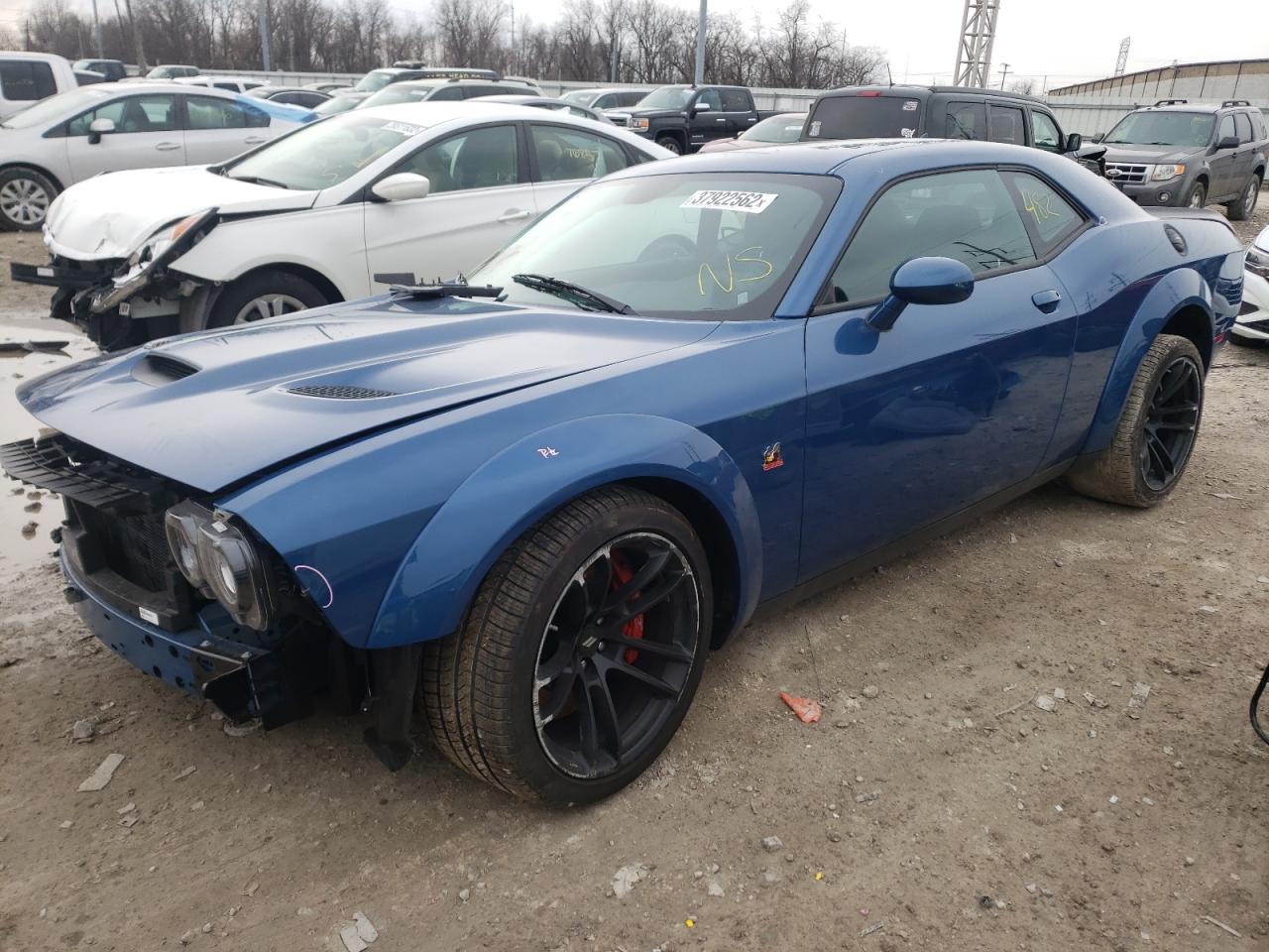 Photo 2 from auction – 2021 DODGE CHALLENGER with VIN 2C3CDZFJ2MH684139