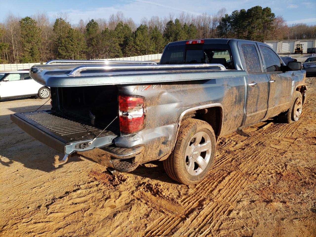 Photo 4 from auction – 2014 CHEVROLET SILVERADO with VIN 1GCRCSEC1EZ113133