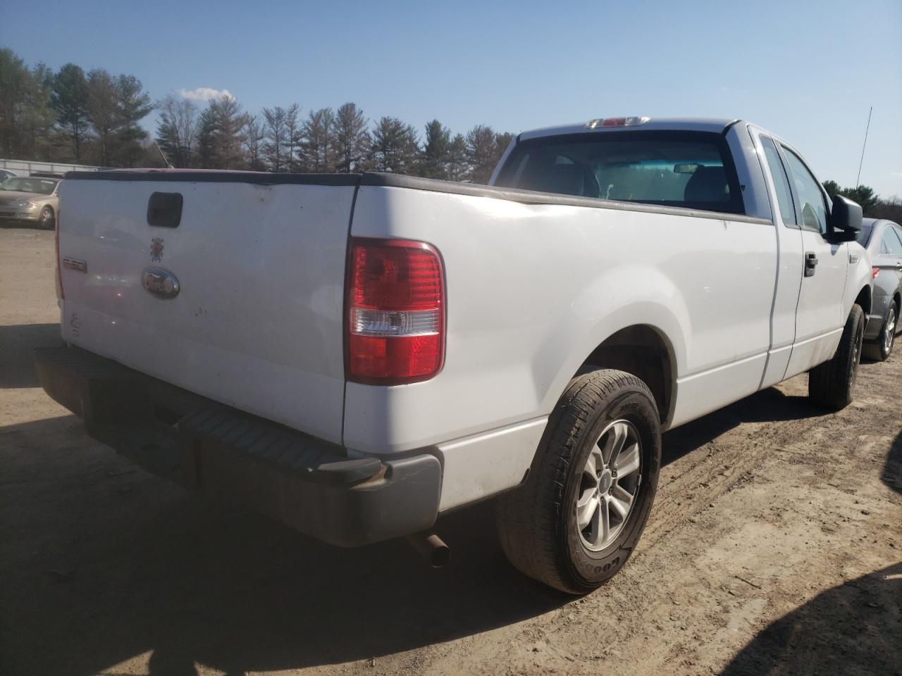 Photo 4 from auction – 2006 FORD F150 with VIN 1FTRF12276NA99292