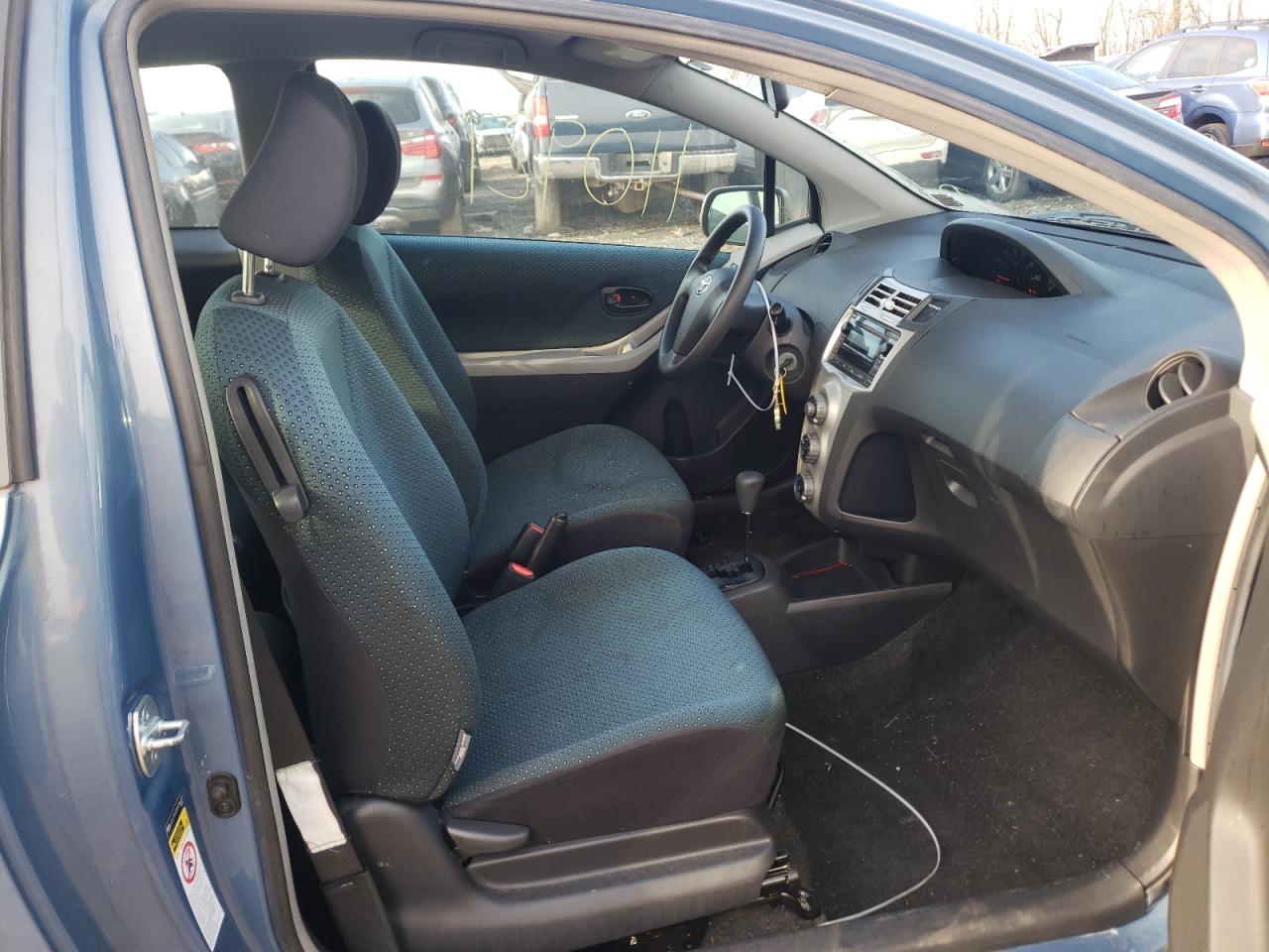 Photo 5 from auction – 2008 TOYOTA YARIS with VIN JTDJT903085156337