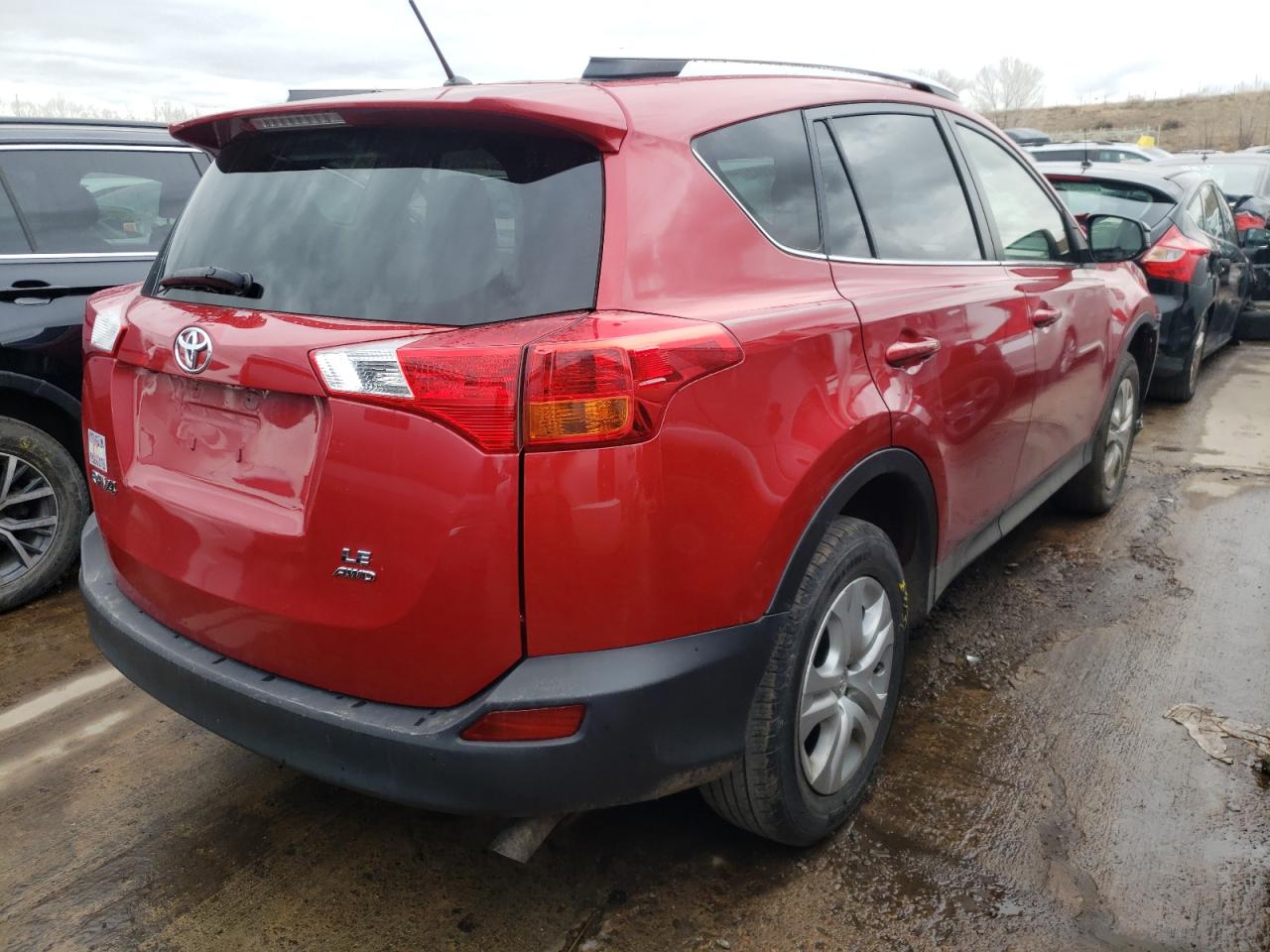 Photo 4 from auction – 2013 TOYOTA RAV4 LE with VIN JTMBFREV5D5009334