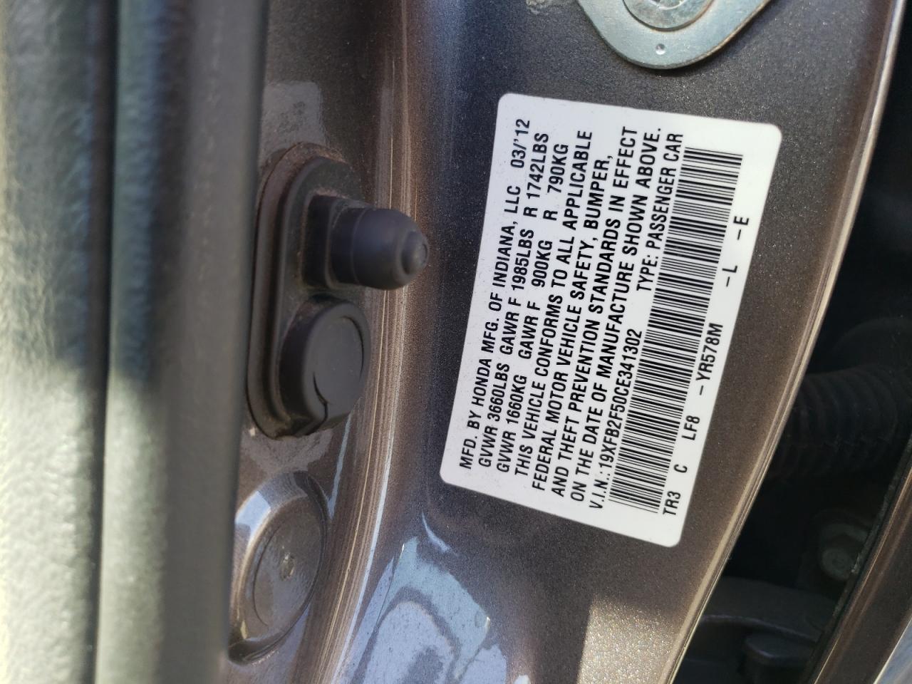 Photo 10 from auction – 2012 HONDA CIVIC LX with VIN 19XFB2F50CE341302