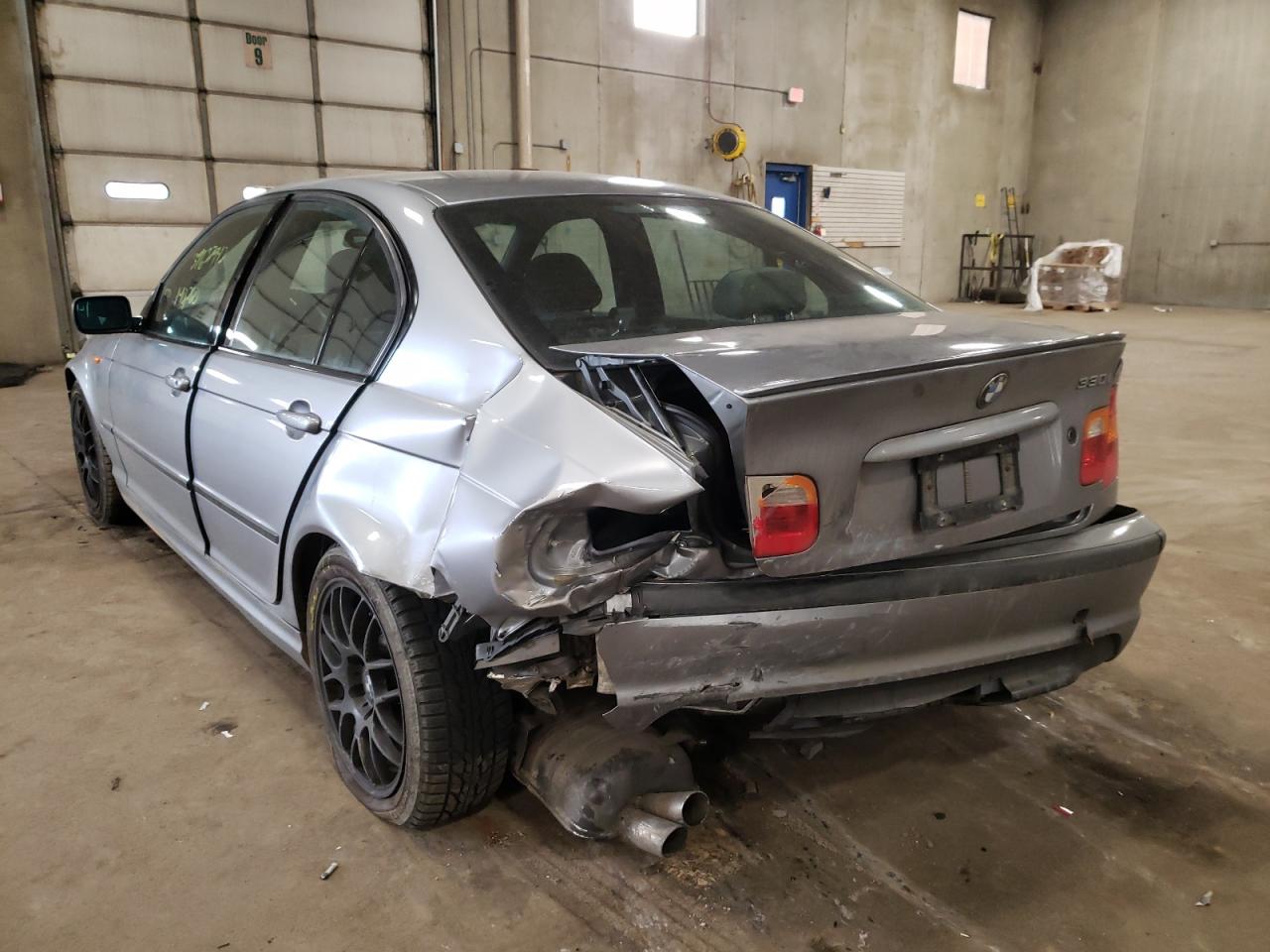 Photo 3 from auction – 2004 BMW 330 I with VIN WBAEV53484KM06392