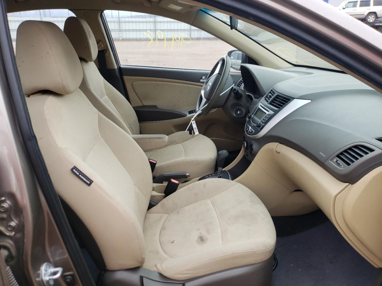 Photo 5 from auction – 2013 HYUNDAI ACCENT GLS with VIN KMHCT4AE8DU439558