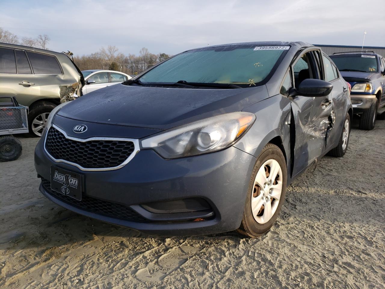 Photo 2 from auction – 2016 KIA FORTE LX with VIN KNAFK4A6XG5459223
