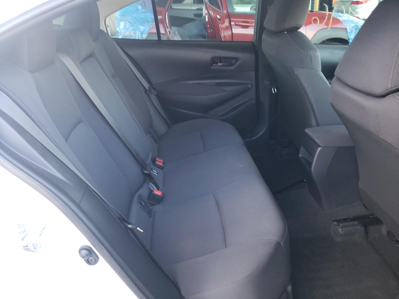 Photo 6 from auction – 2022 TOYOTA COROLLA LE with VIN 5YFEPMAE1NP297179