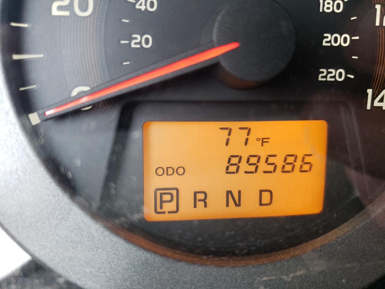 Photo 8 from auction – 2012 TOYOTA RAV4 with VIN 2T3ZF4DV5CW154142