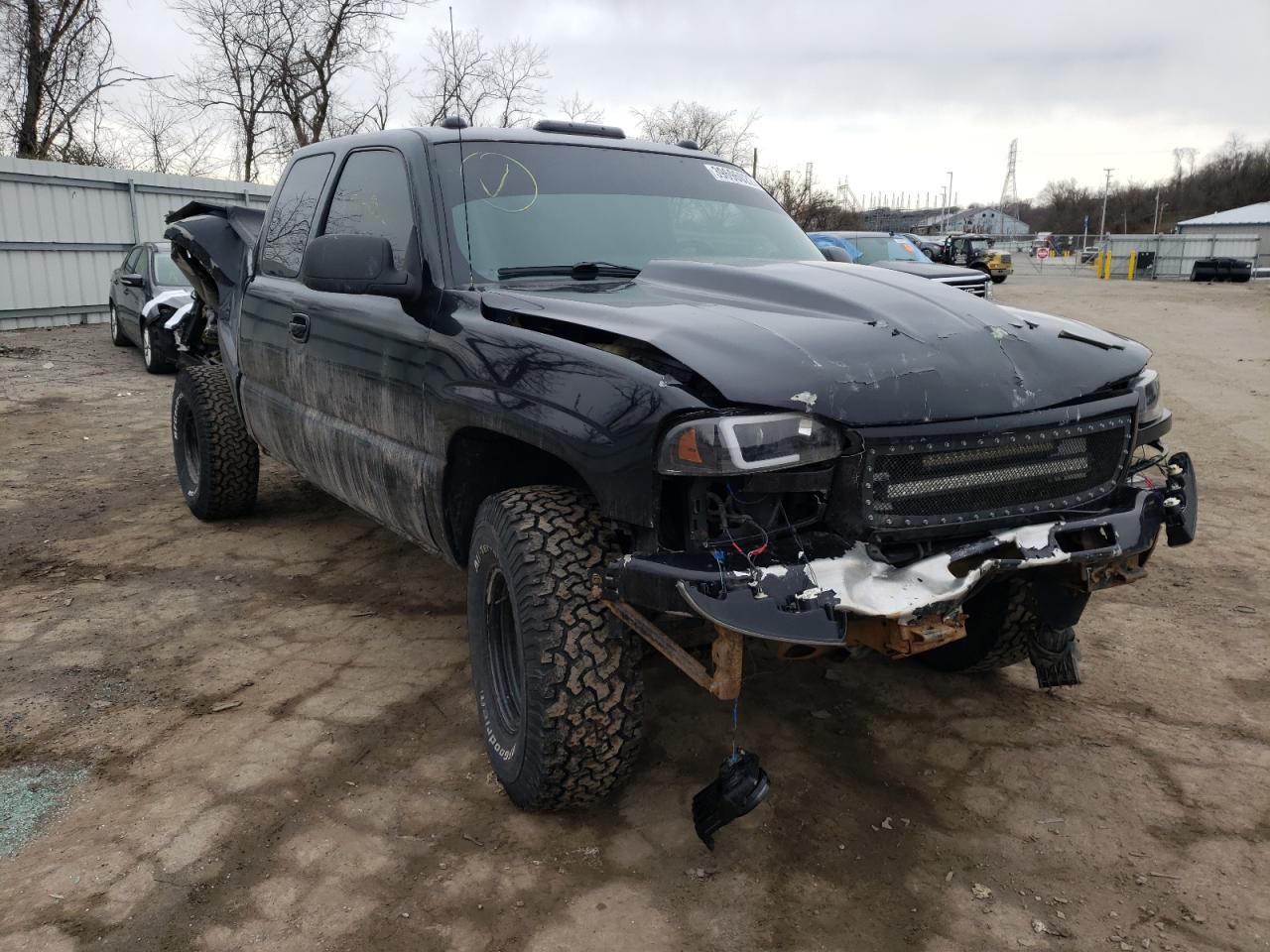 GMC NEW SIERRA 2003 with VIN 1GTEK19T73Z181603 - Photo from auction