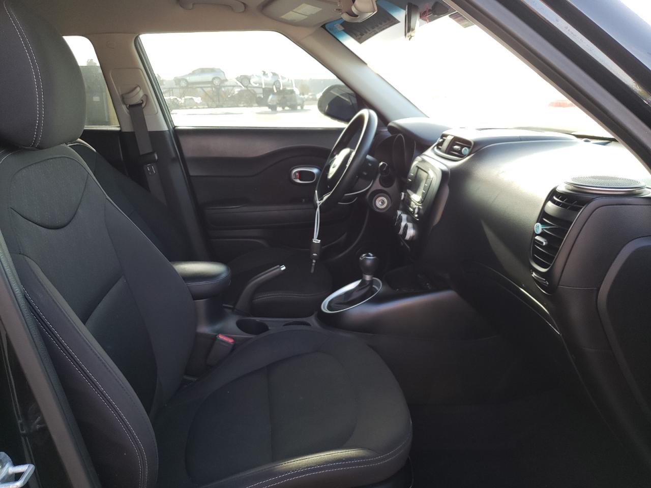 Photo 5 from auction – 2019 KIA SOUL with VIN KNDJN2A24K7688662