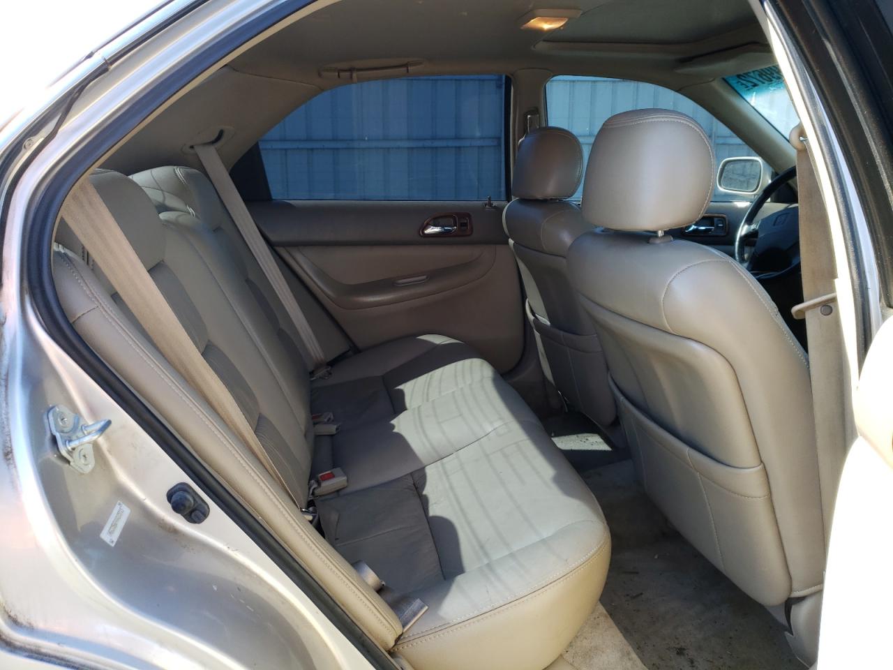 Photo 6 from auction – 1997 HONDA ACCORD EX with VIN 1HGCD5669VA105715
