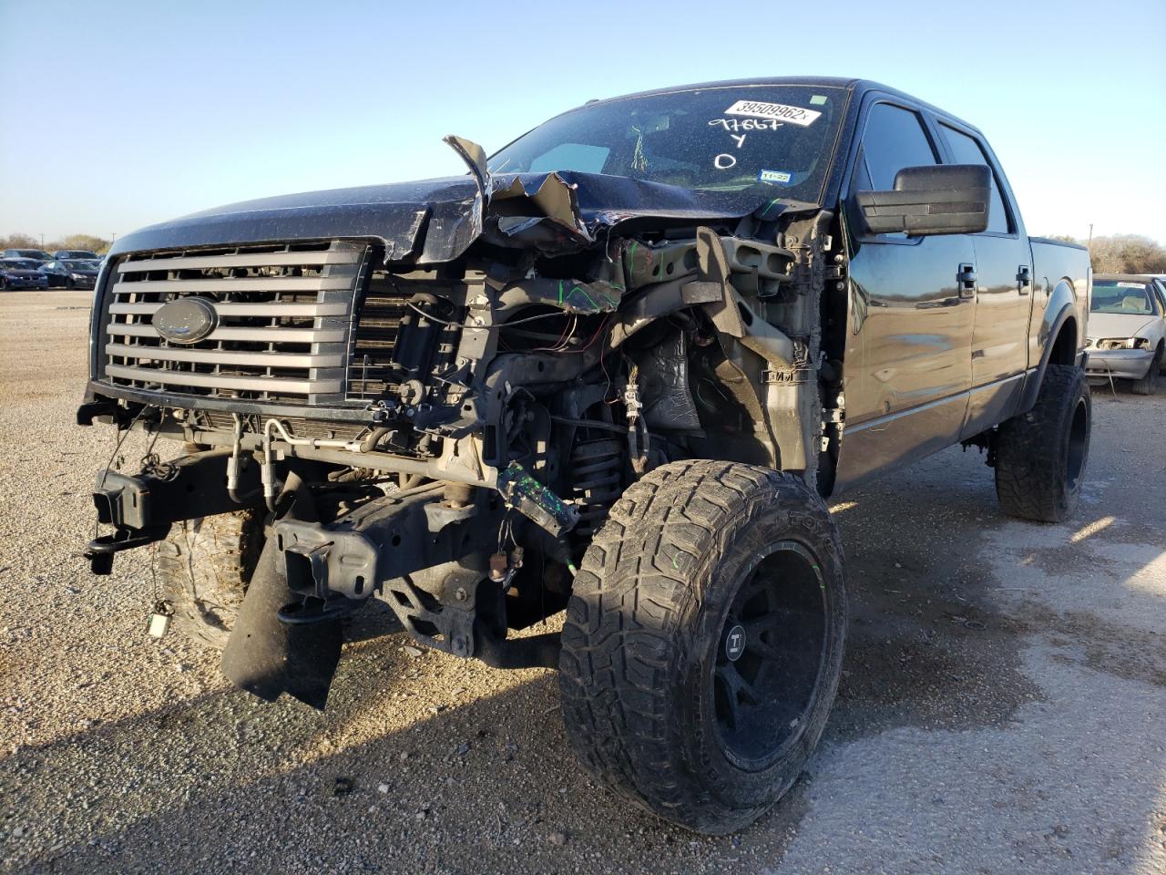Photo 9 from auction – 2012 FORD F150 SUPER with VIN 1FTFW1EF1CFB93630