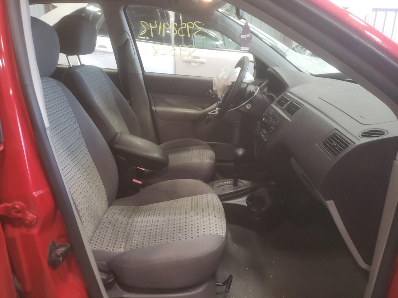 Photo 5 from auction – 2007 FORD FOCUS ZX4 with VIN 1FAFP34N37W288560