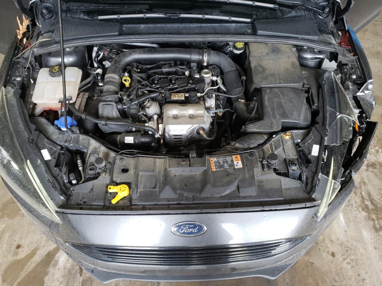 Photo 7 from auction – 2016 FORD FOCUS SE with VIN 1FADP3FE5GL393526