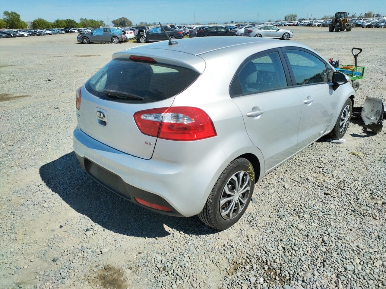 Photo 4 from auction – 2013 KIA RIO LX with VIN KNADM5A31D6291829