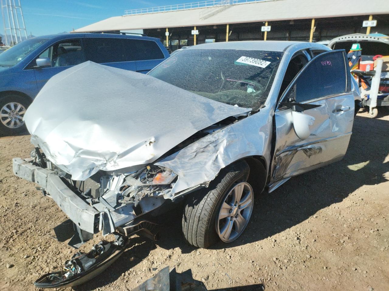 Photo 2 from auction – 2014 CHEVROLET IMPALA LIM with VIN 2G1WA5E30E1142988