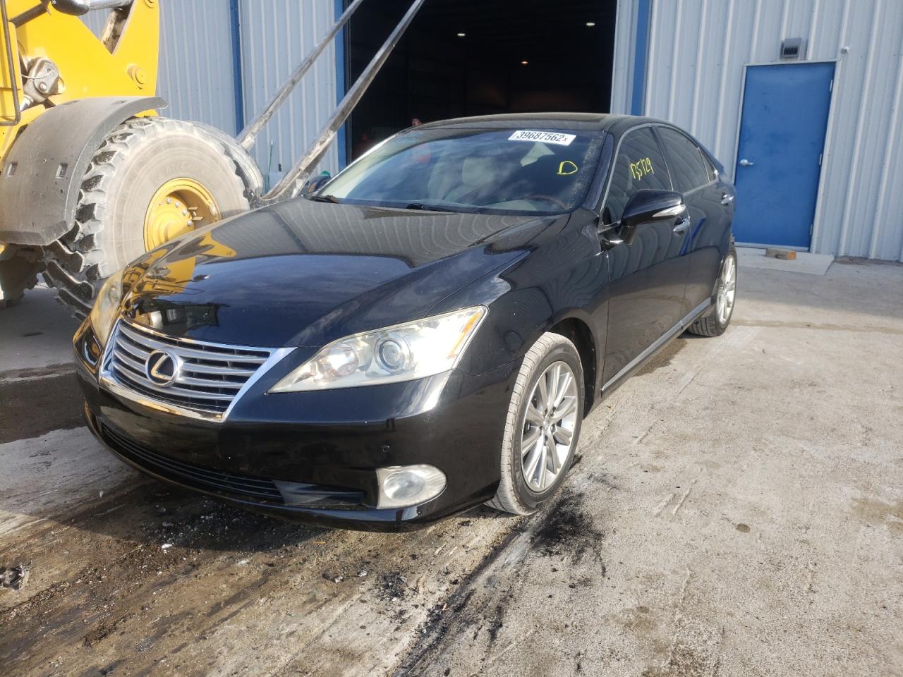 Photo 2 from auction – 2011 LEXUS ES 350 with VIN JTHBK1EG7B2424649