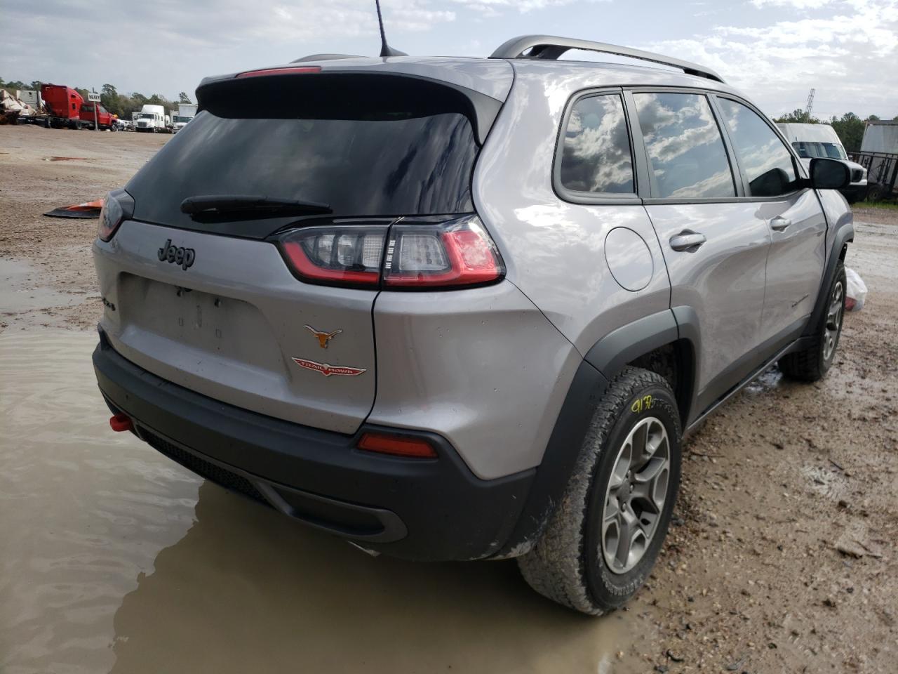 Photo 4 from auction – 2020 JEEP CHEROKEE T with VIN 1C4PJMBX9LD506694