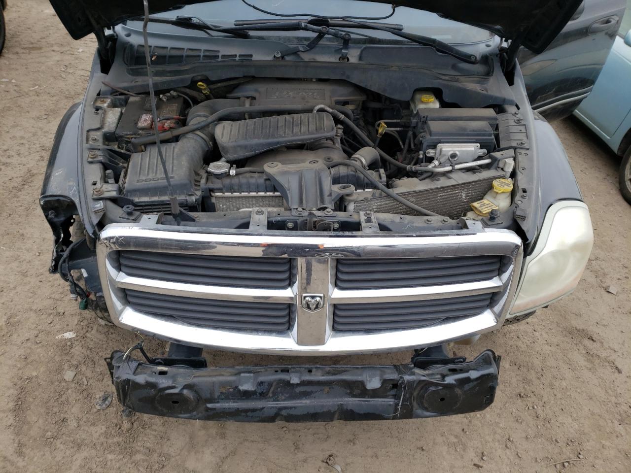 Photo 7 from auction – 2005 DODGE DURANGO LI with VIN 1D4HB58D75F582655