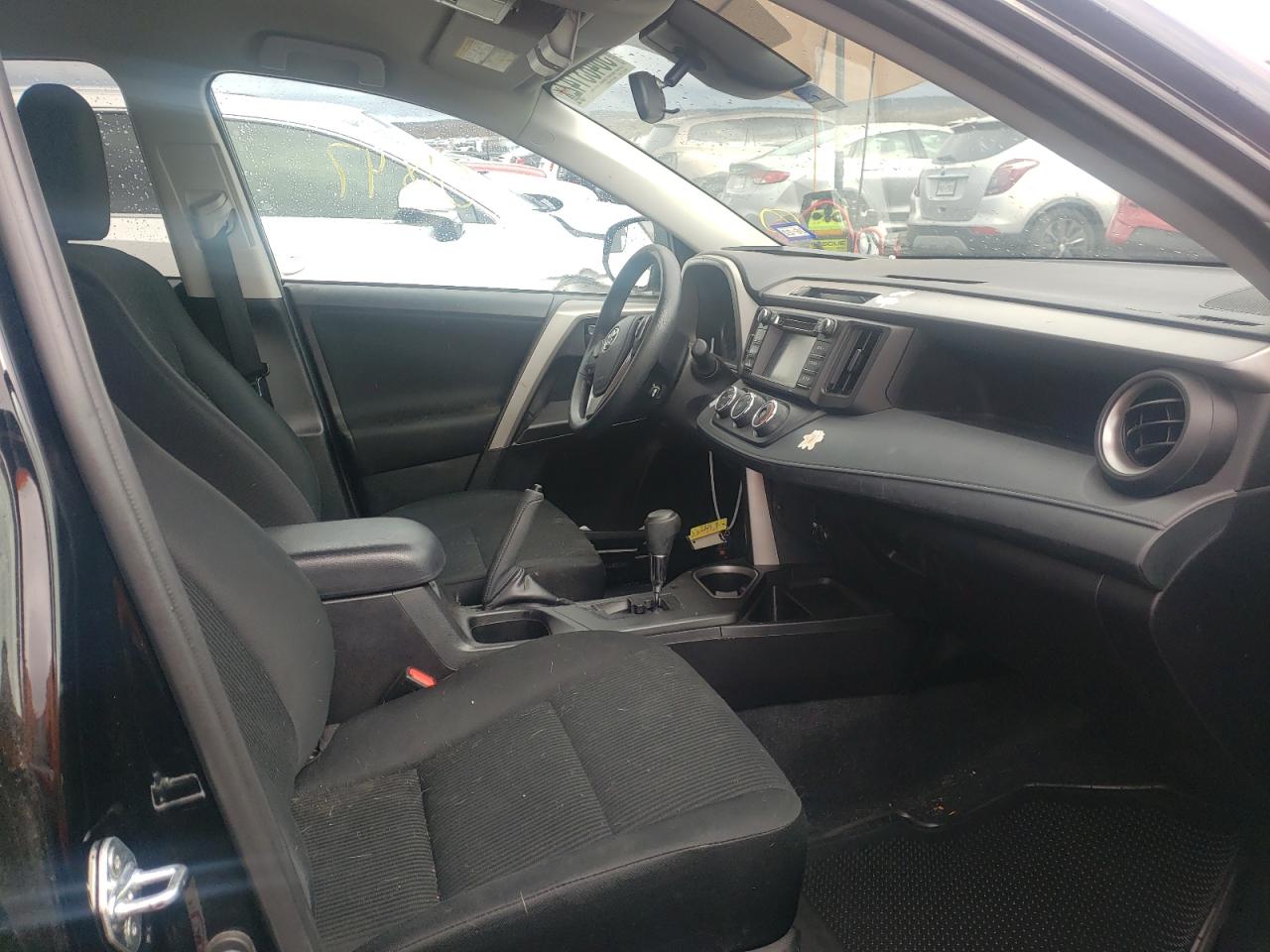 Photo 5 from auction – 2017 TOYOTA RAV4 LE with VIN 2T3ZFREV2HW379296