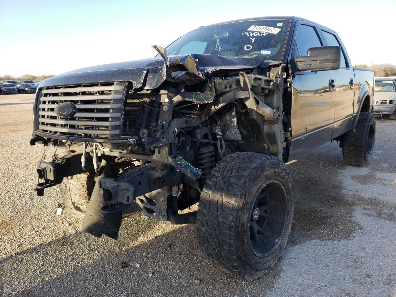 Photo 2 from auction – 2012 FORD F150 SUPER with VIN 1FTFW1EF1CFB93630