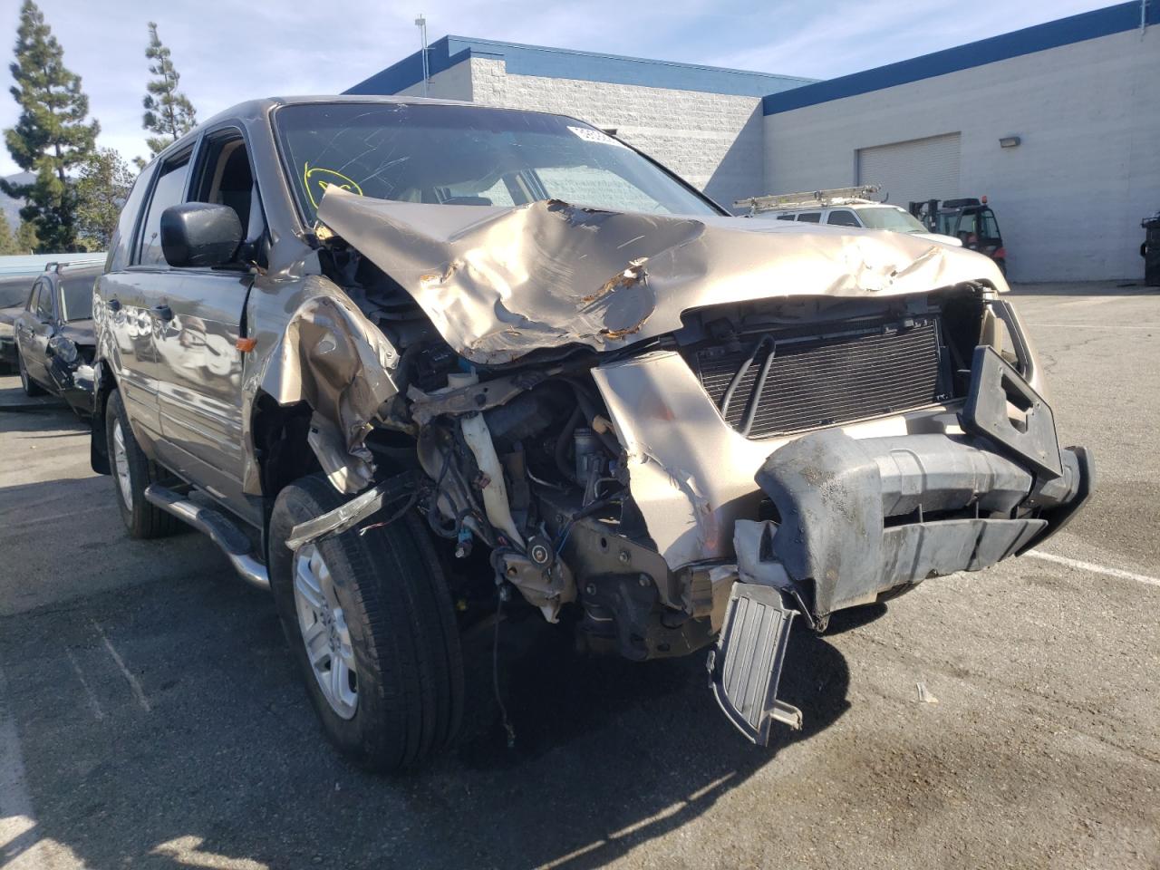 Photo 1 from auction – 2007 HONDA PILOT LX with VIN 2HKYF18197H527794