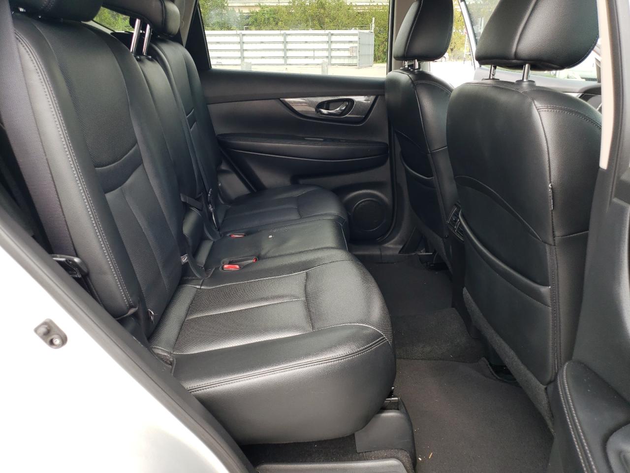 Photo 6 from auction – 2015 NISSAN ROGUE S with VIN 5N1AT2MT0FC892880
