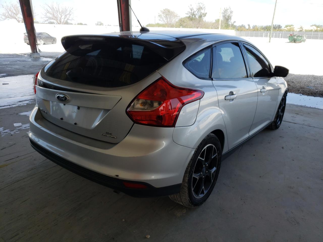 Photo 4 from auction – 2013 FORD FOCUS SE with VIN 1FADP3K29DL106793