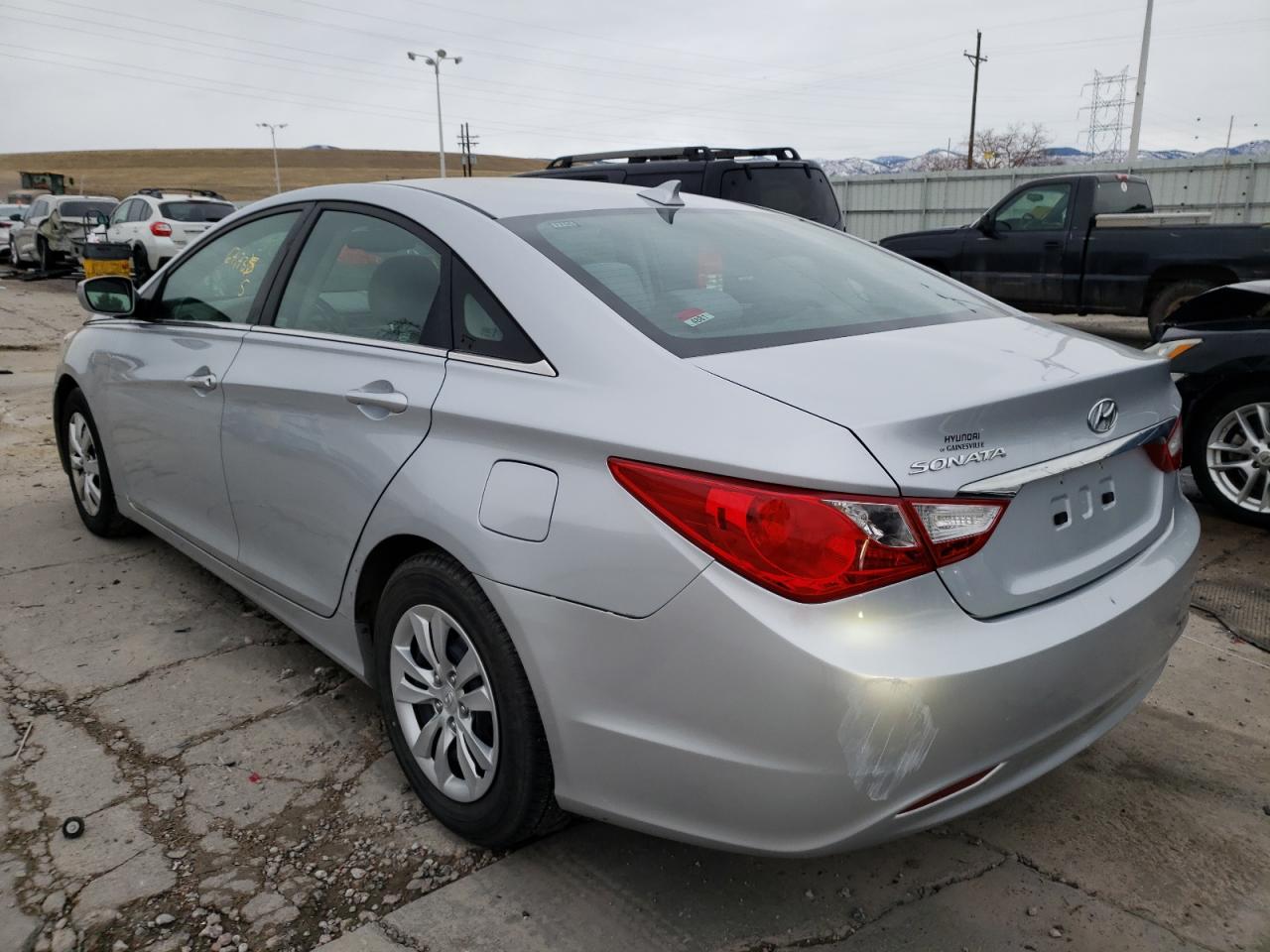 Photo 3 from auction – 2012 HYUNDAI SONATA GLS with VIN 5NPEB4AC3CH410198