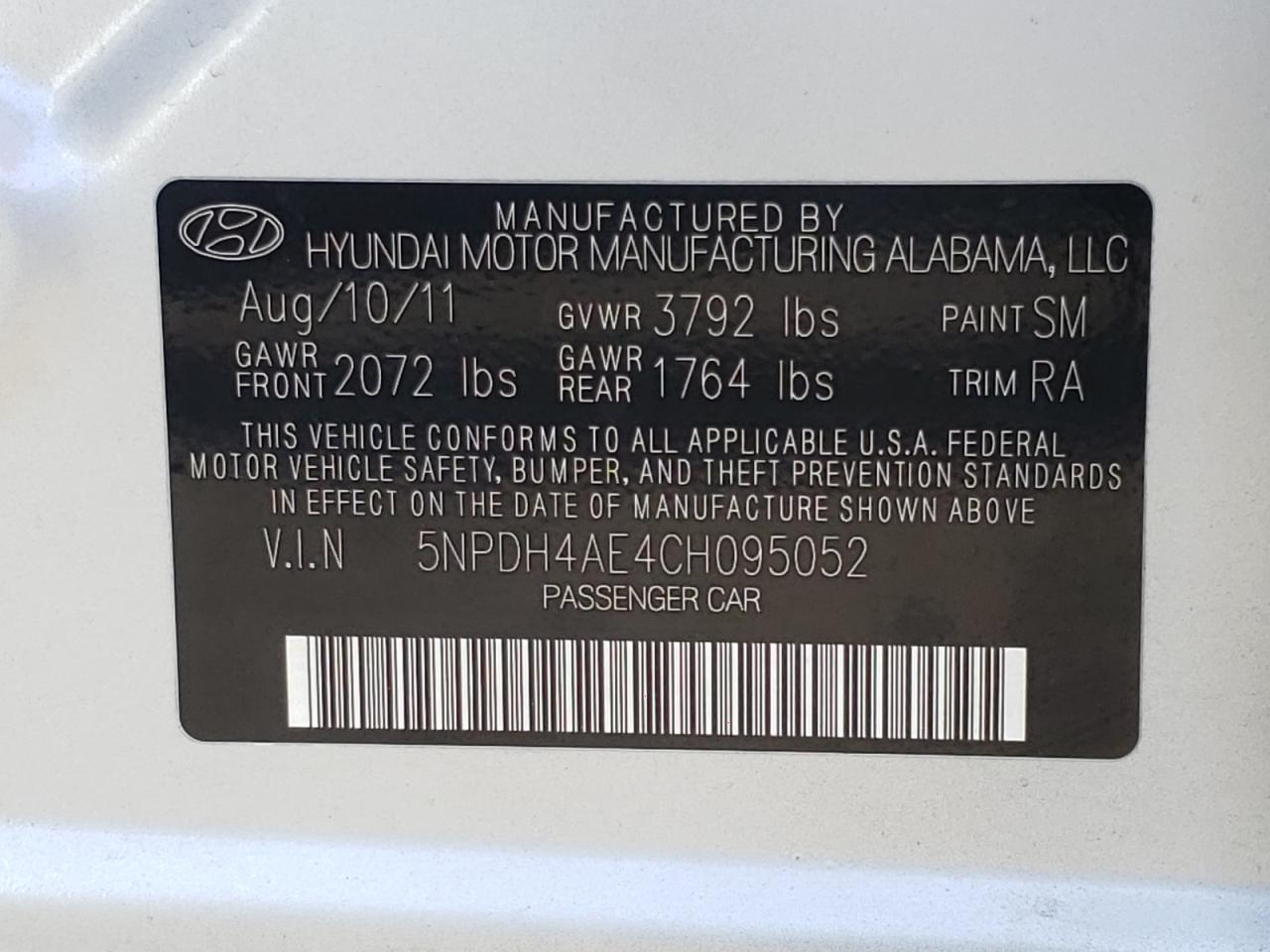 Photo 10 from auction – 2012 HYUNDAI ELANTRA GL with VIN 5NPDH4AE4CH095052