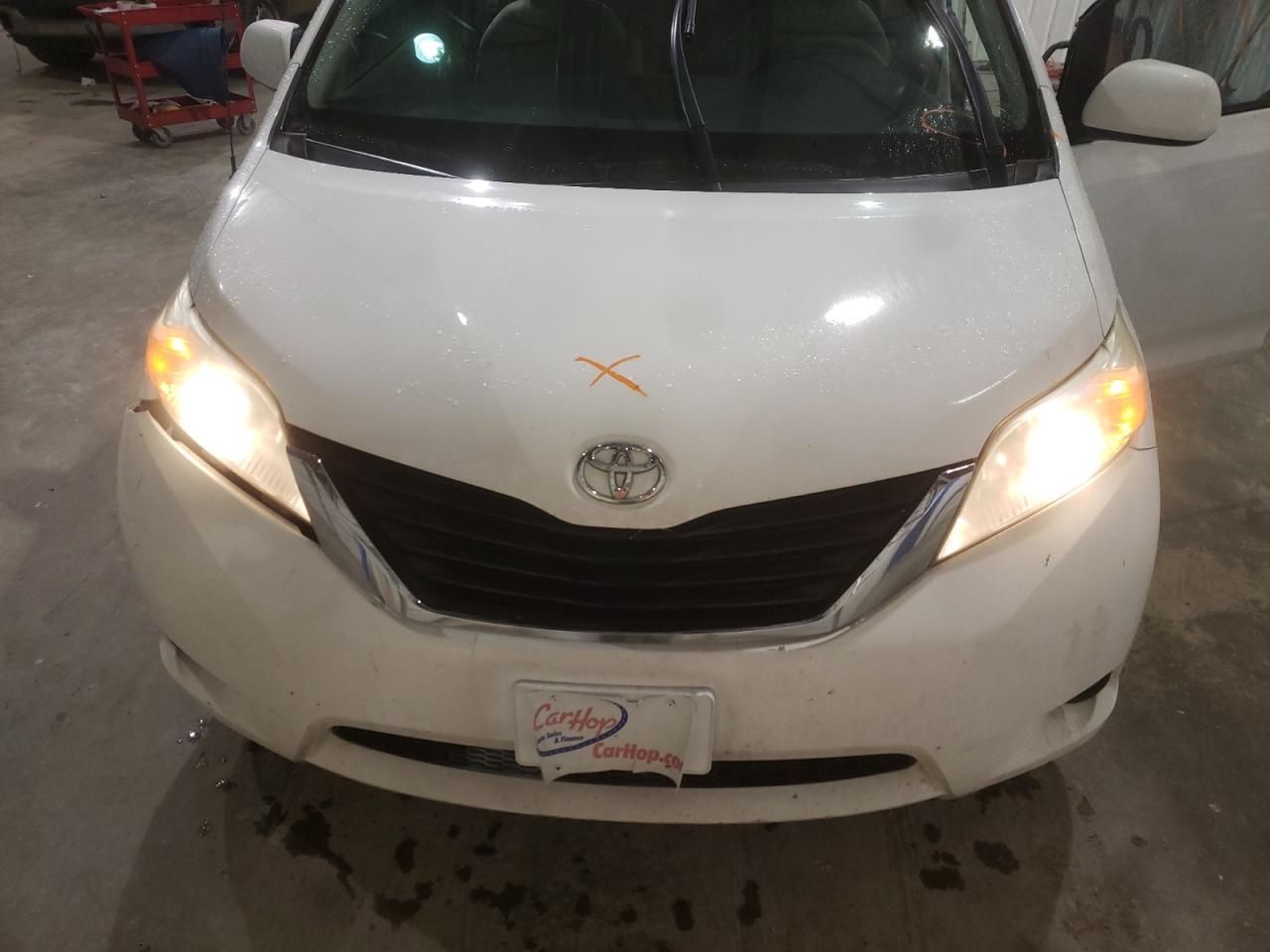 Photo 7 from auction – 2012 TOYOTA SIENNA LE with VIN 5TDKK3DC9CS223714