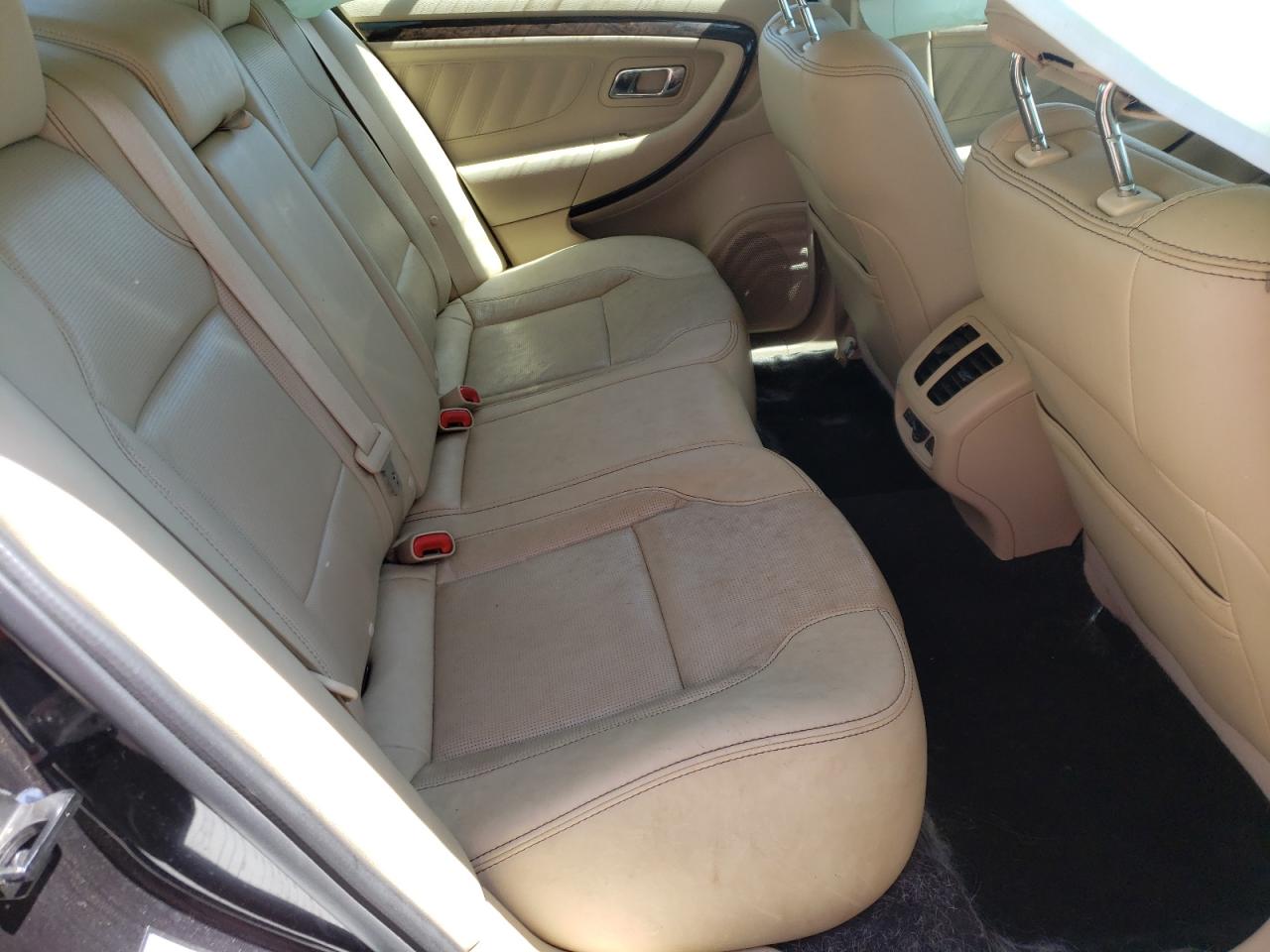 Photo 6 from auction – 2019 FORD TAURUS LIM with VIN 1FAHP2F8XKG114451
