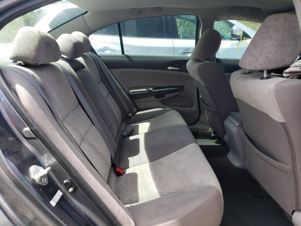Photo 6 from auction – 2010 HONDA ACCORD LXP with VIN 1HGCP2F45AA120713
