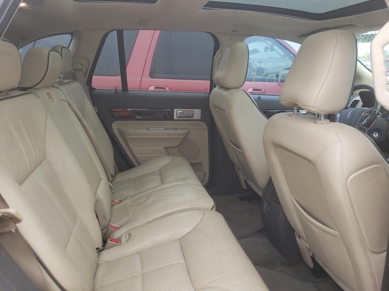 Photo 6 from auction – 2008 LINCOLN MKX with VIN 2LMDU68C68BJ18006