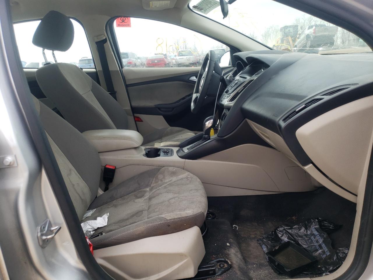 Photo 5 from auction – 2014 FORD FOCUS SE with VIN 1FADP3F25EL368998
